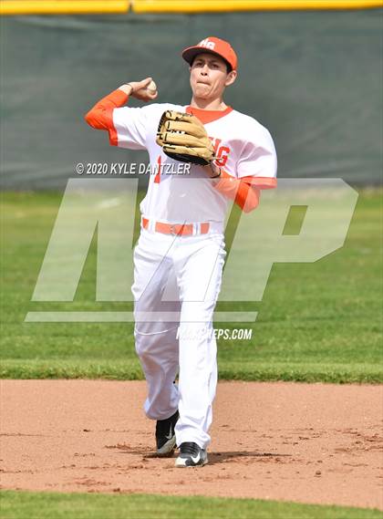 Thumbnail 3 in Honey Grove vs Mt. Vernon (Blue Ridge Tournament) photogallery.