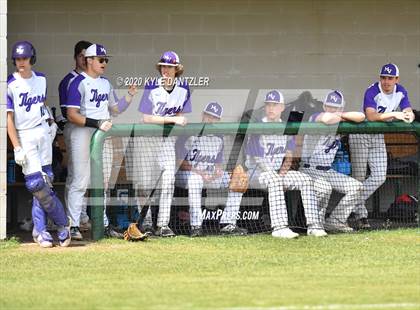 Thumbnail 2 in Honey Grove vs Mt. Vernon (Blue Ridge Tournament) photogallery.