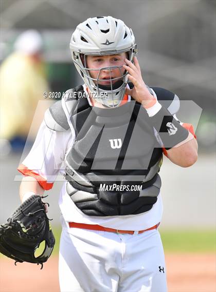 Thumbnail 3 in Honey Grove vs Mt. Vernon (Blue Ridge Tournament) photogallery.