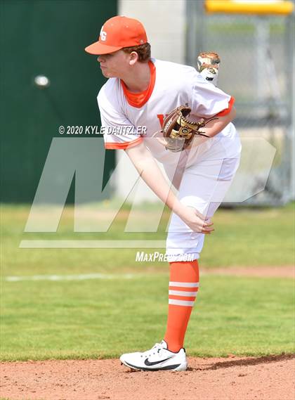 Thumbnail 1 in Honey Grove vs Mt. Vernon (Blue Ridge Tournament) photogallery.