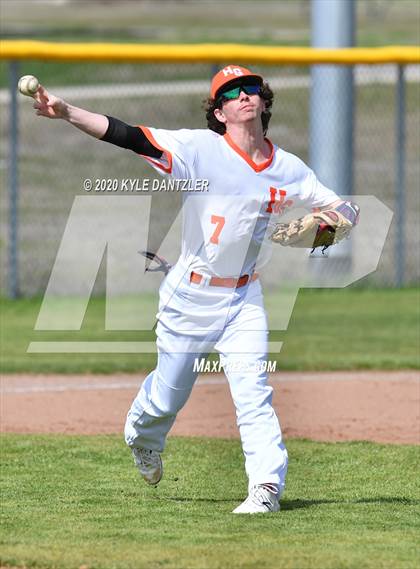Thumbnail 3 in Honey Grove vs Mt. Vernon (Blue Ridge Tournament) photogallery.