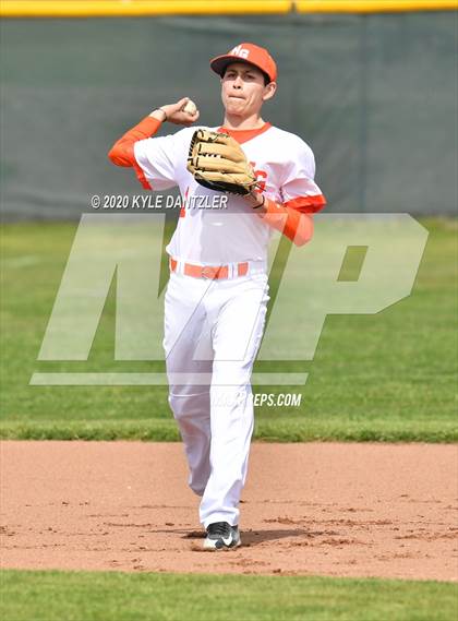 Thumbnail 1 in Honey Grove vs Mt. Vernon (Blue Ridge Tournament) photogallery.