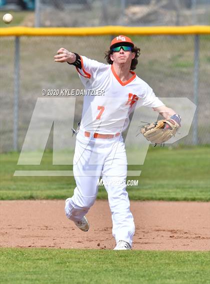 Thumbnail 2 in Honey Grove vs Mt. Vernon (Blue Ridge Tournament) photogallery.