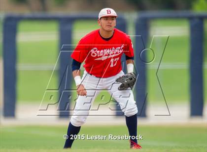 Thumbnail 2 in Brazosport vs. Hidalgo (4A Regional Semifinals) photogallery.