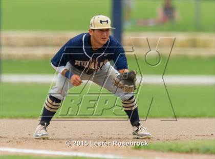 Thumbnail 1 in Brazosport vs. Hidalgo (4A Regional Semifinals) photogallery.
