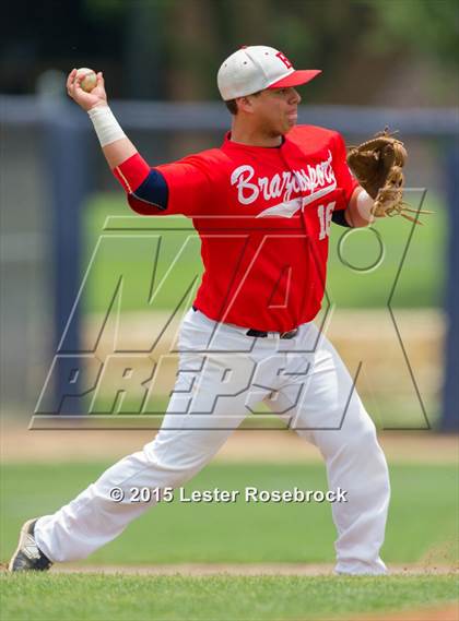 Thumbnail 3 in Brazosport vs. Hidalgo (4A Regional Semifinals) photogallery.