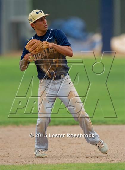 Thumbnail 2 in Brazosport vs. Hidalgo (4A Regional Semifinals) photogallery.