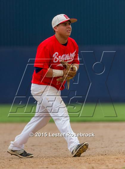 Thumbnail 3 in Brazosport vs. Hidalgo (4A Regional Semifinals) photogallery.
