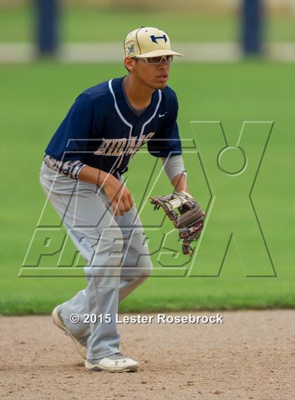 Thumbnail 1 in Brazosport vs. Hidalgo (4A Regional Semifinals) photogallery.