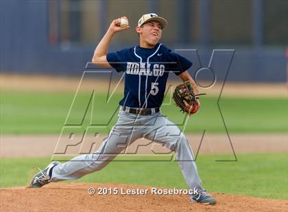 Thumbnail 1 in Brazosport vs. Hidalgo (4A Regional Semifinals) photogallery.