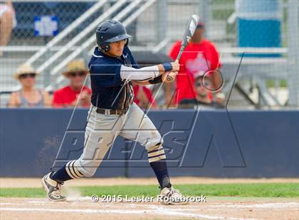 Thumbnail 2 in Brazosport vs. Hidalgo (4A Regional Semifinals) photogallery.