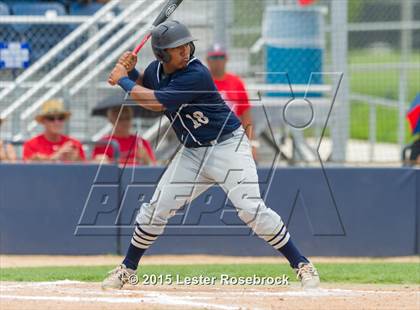 Thumbnail 1 in Brazosport vs. Hidalgo (4A Regional Semifinals) photogallery.