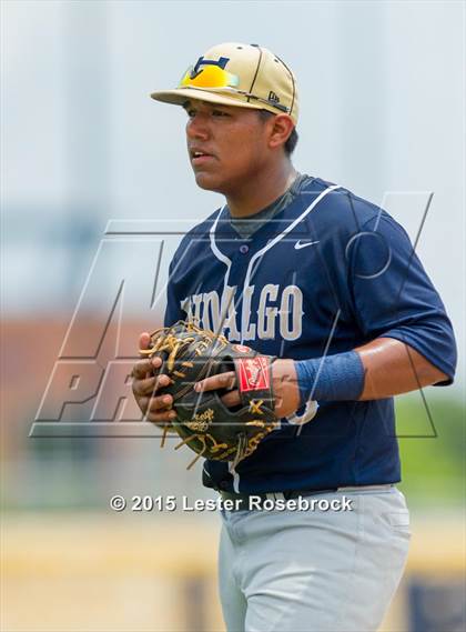 Thumbnail 1 in Brazosport vs. Hidalgo (4A Regional Semifinals) photogallery.