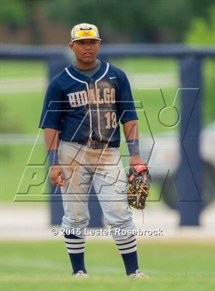 Thumbnail 2 in Brazosport vs. Hidalgo (4A Regional Semifinals) photogallery.