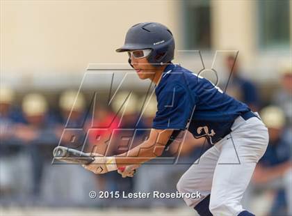 Thumbnail 1 in Brazosport vs. Hidalgo (4A Regional Semifinals) photogallery.