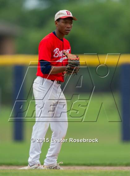 Thumbnail 1 in Brazosport vs. Hidalgo (4A Regional Semifinals) photogallery.