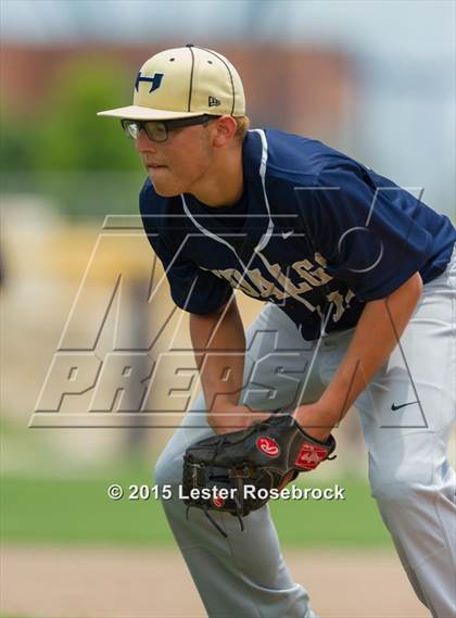 Thumbnail 3 in Brazosport vs. Hidalgo (4A Regional Semifinals) photogallery.
