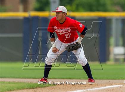 Thumbnail 3 in Brazosport vs. Hidalgo (4A Regional Semifinals) photogallery.