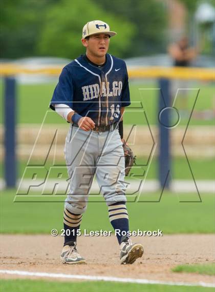 Thumbnail 2 in Brazosport vs. Hidalgo (4A Regional Semifinals) photogallery.