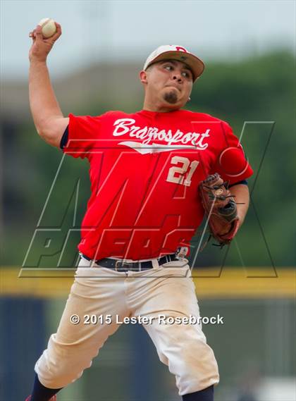 Thumbnail 1 in Brazosport vs. Hidalgo (4A Regional Semifinals) photogallery.