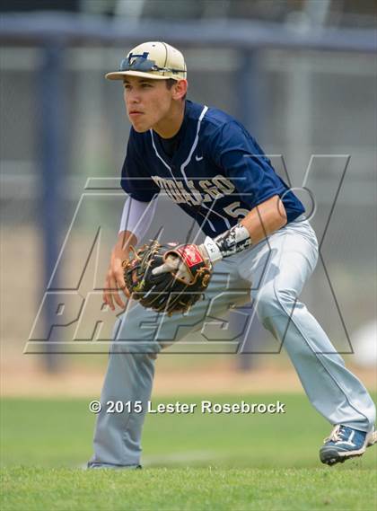 Thumbnail 1 in Brazosport vs. Hidalgo (4A Regional Semifinals) photogallery.