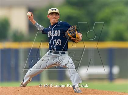 Thumbnail 1 in Brazosport vs. Hidalgo (4A Regional Semifinals) photogallery.