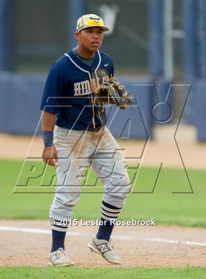 Thumbnail 3 in Brazosport vs. Hidalgo (4A Regional Semifinals) photogallery.