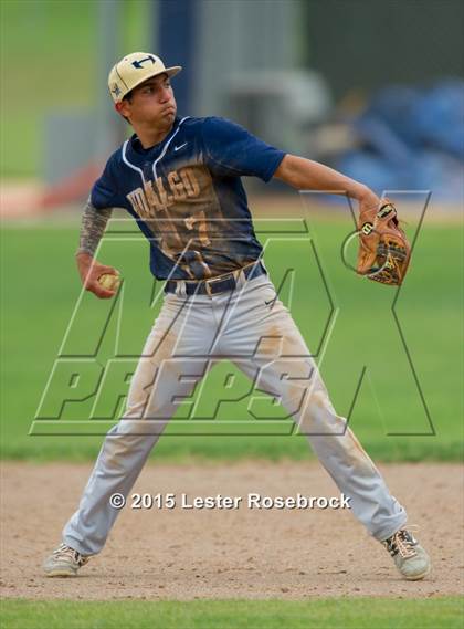 Thumbnail 3 in Brazosport vs. Hidalgo (4A Regional Semifinals) photogallery.