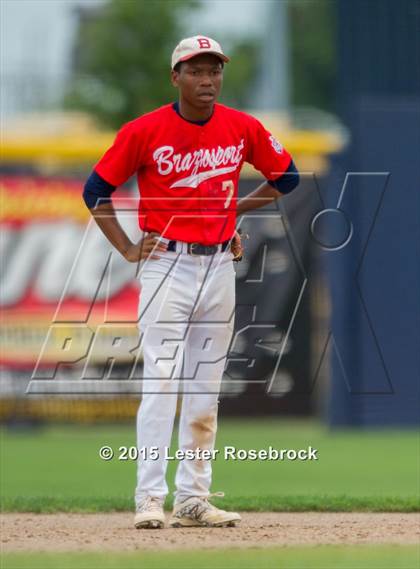 Thumbnail 3 in Brazosport vs. Hidalgo (4A Regional Semifinals) photogallery.