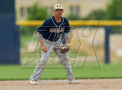 Thumbnail 1 in Brazosport vs. Hidalgo (4A Regional Semifinals) photogallery.