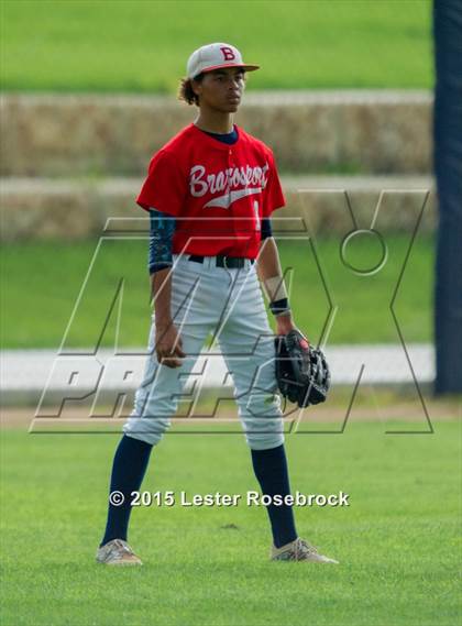 Thumbnail 1 in Brazosport vs. Hidalgo (4A Regional Semifinals) photogallery.