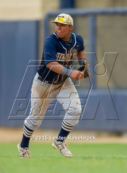 Thumbnail 1 in Brazosport vs. Hidalgo (4A Regional Semifinals) photogallery.
