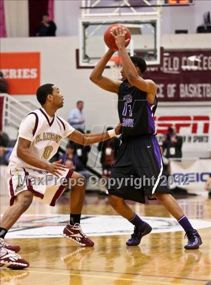 Thumbnail 3 in Miller Grove vs. St. Anthony (Spalding Hoophall Classic) photogallery.