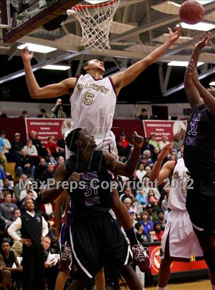 Thumbnail 2 in Miller Grove vs. St. Anthony (Spalding Hoophall Classic) photogallery.