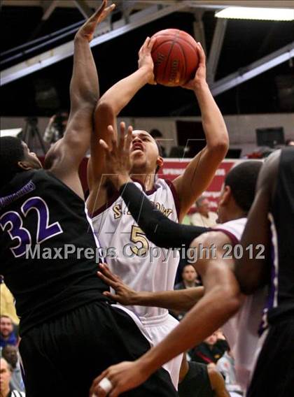 Thumbnail 2 in Miller Grove vs. St. Anthony (Spalding Hoophall Classic) photogallery.