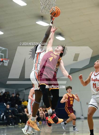 Thumbnail 3 in Pacifica Christian/Orange County vs. Central Catholic (MLK Dream Classic) photogallery.