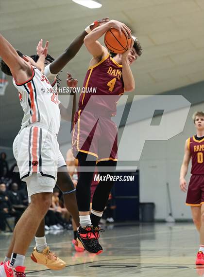 Thumbnail 2 in Pacifica Christian/Orange County vs. Central Catholic (MLK Dream Classic) photogallery.