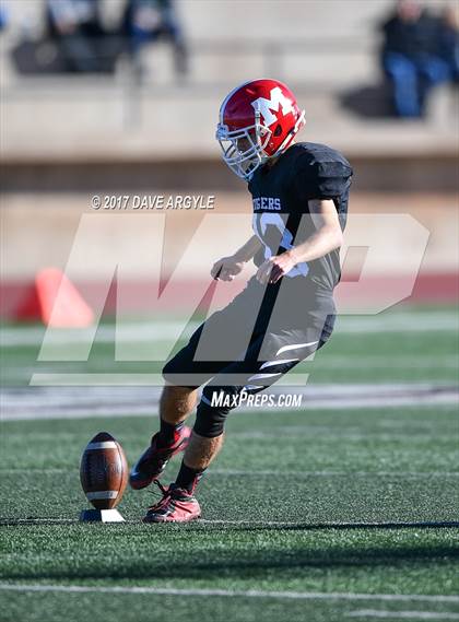 Thumbnail 1 in Duchesne vs. Milford (UHSAA 1A Final) photogallery.