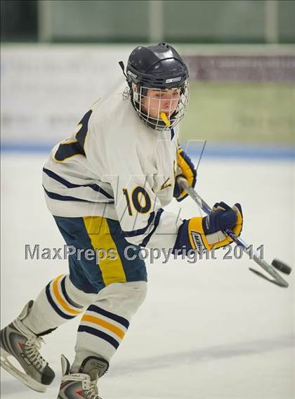 Thumbnail 1 in Natick @ Needham photogallery.