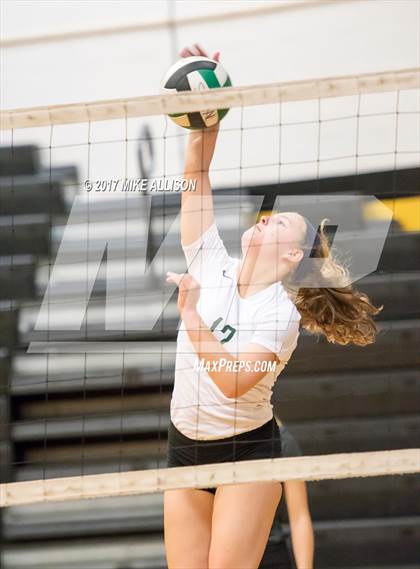 Thumbnail 3 in Notre Dame vs Upperman photogallery.