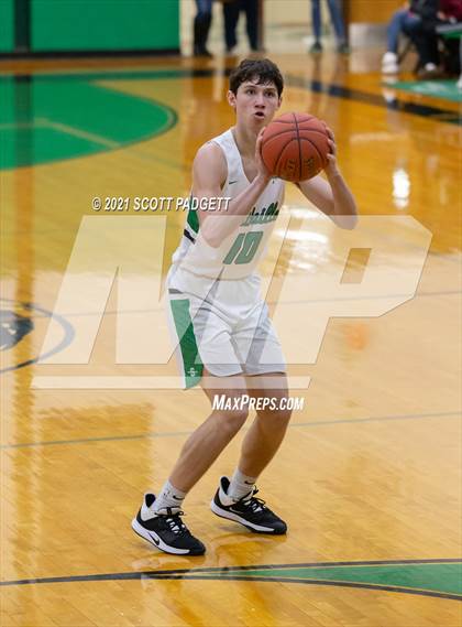 Thumbnail 1 in Winnetonka @ Smithville photogallery.