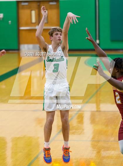 Thumbnail 3 in Winnetonka @ Smithville photogallery.