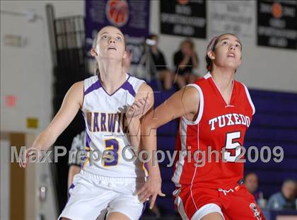 Thumbnail 1 in Tuxedo vs. Warwick (Warwick Holiday Classic) photogallery.
