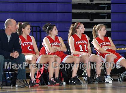 Thumbnail 2 in Tuxedo vs. Warwick (Warwick Holiday Classic) photogallery.