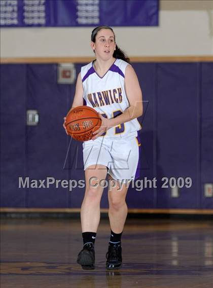 Thumbnail 2 in Tuxedo vs. Warwick (Warwick Holiday Classic) photogallery.