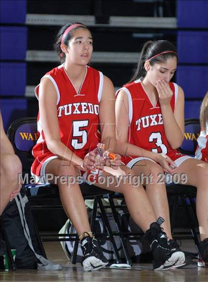 Thumbnail 1 in Tuxedo vs. Warwick (Warwick Holiday Classic) photogallery.