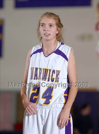 Thumbnail 2 in Tuxedo vs. Warwick (Warwick Holiday Classic) photogallery.