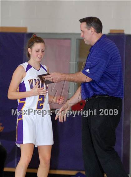 Thumbnail 2 in Tuxedo vs. Warwick (Warwick Holiday Classic) photogallery.