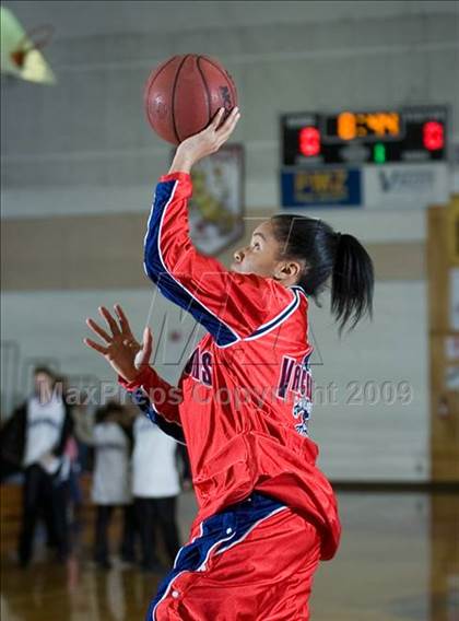Thumbnail 2 in Vacaville Christian vs. Johansen photogallery.