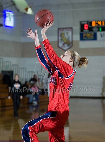 Thumbnail 3 in Vacaville Christian vs. Johansen photogallery.